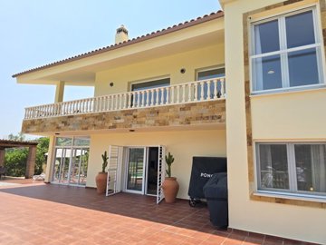 1366-villa-for-sale-in-alcaucin-47399-large