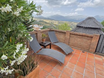 1365-villa-for-sale-in-vinuela-47344-large