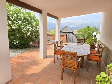 1365-villa-for-sale-in-vinuela-47340-large