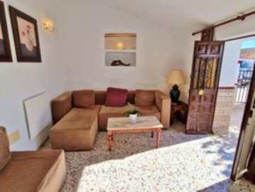 1361-village-house-for-sale-in-comares-47159-