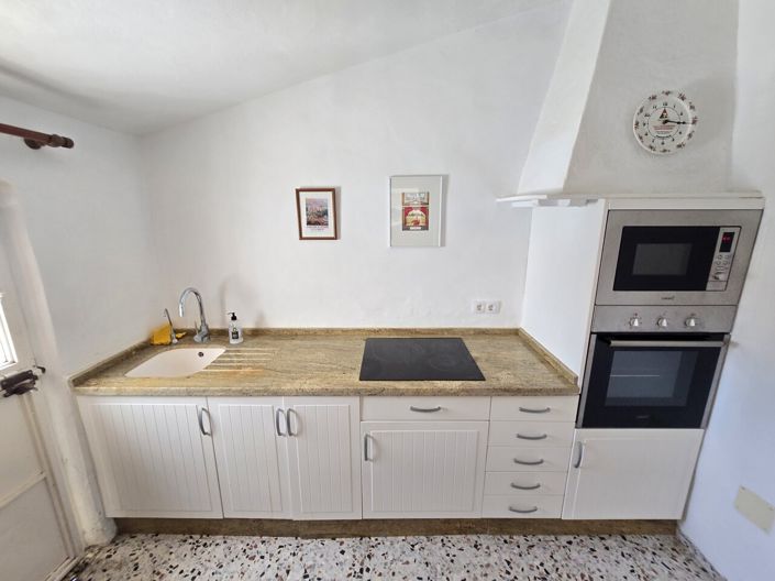 Image No.18-2 Bed Village House for sale