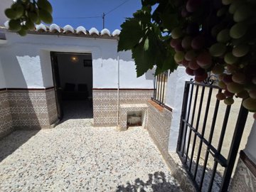 1361-village-house-for-sale-in-comares-48012-