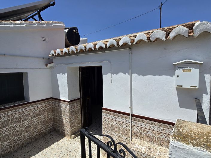 Image No.10-2 Bed Village House for sale