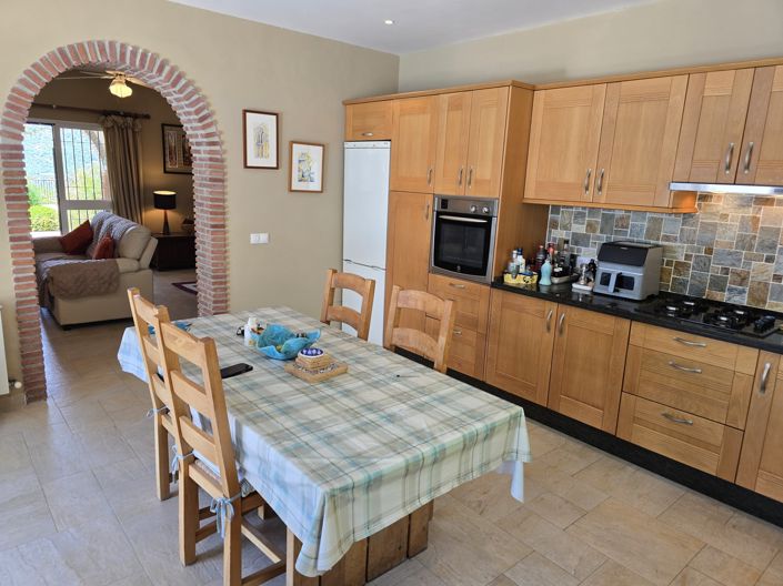 Image No.34-3 Bed Villa for sale