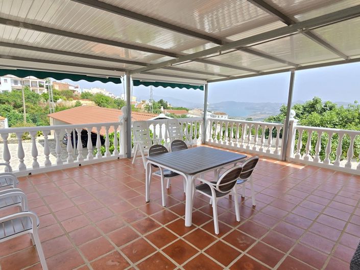 Image No.11-Villa de 4 chambres à vendre à Periana