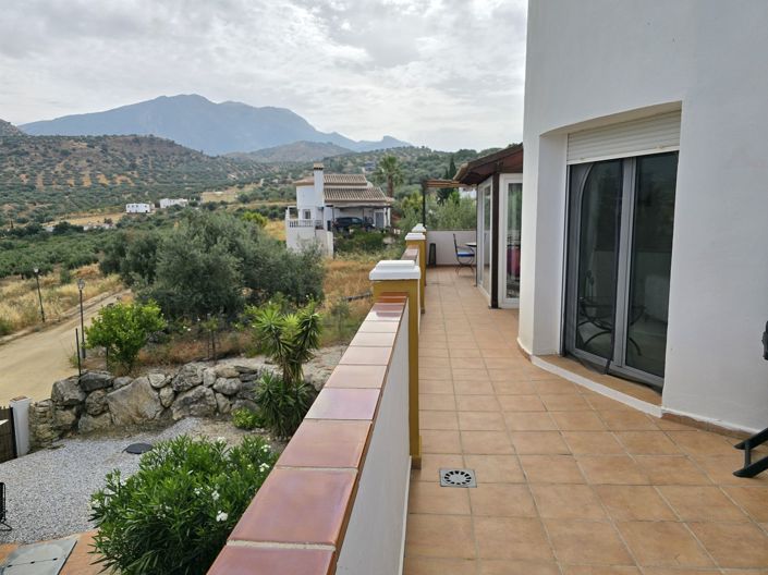 Image No.18-3 Bed Villa for sale