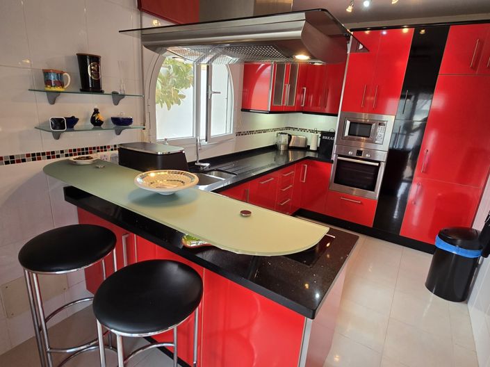 Image No.23-3 Bed Villa for sale