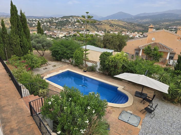 Image No.12-3 Bed Villa for sale