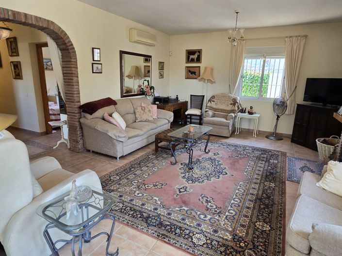 Image No.20-3 Bed Villa for sale