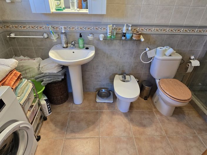 Image No.26-3 Bed Villa for sale