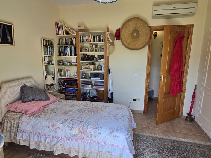 Image No.29-3 Bed Villa for sale