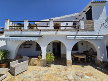 1370-villa-for-sale-in-periana-47945-large