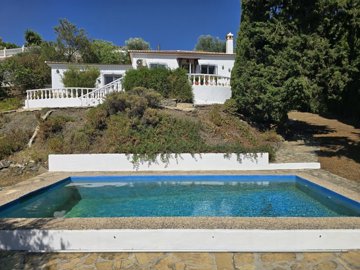 1372-villa-for-sale-in-alcaucin-48116-large