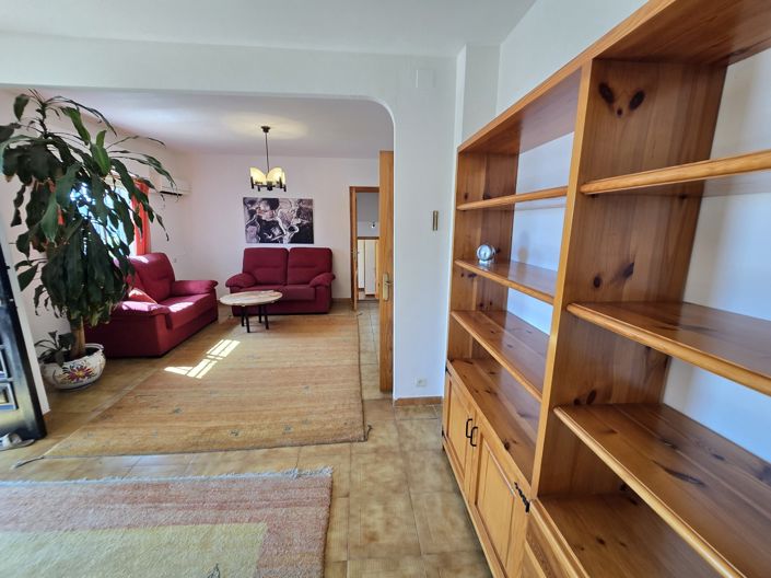 Image No.19-4 Bed Villa for sale