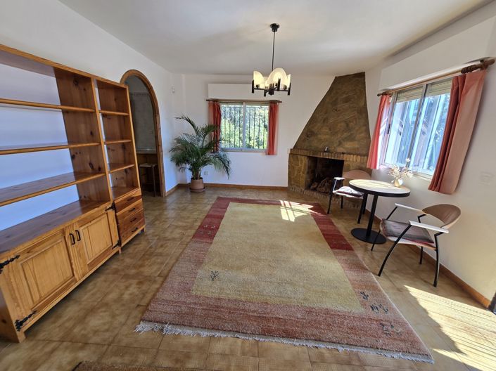 Image No.24-4 Bed Villa for sale