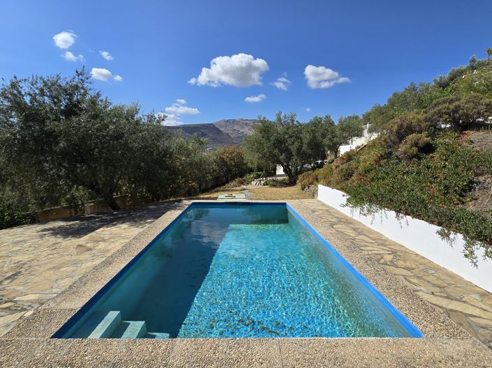 Image No.4-4 Bed Villa for sale