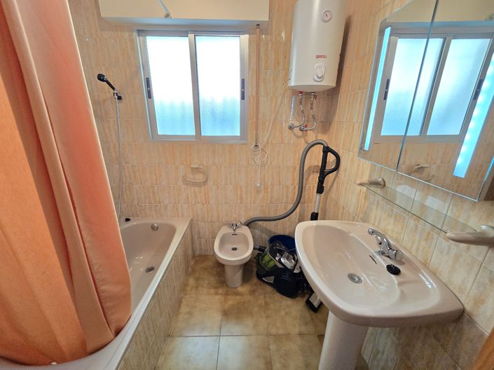 Image No.29-4 Bed Villa for sale