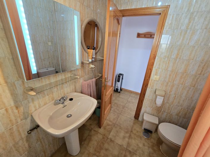 Image No.30-4 Bed Villa for sale