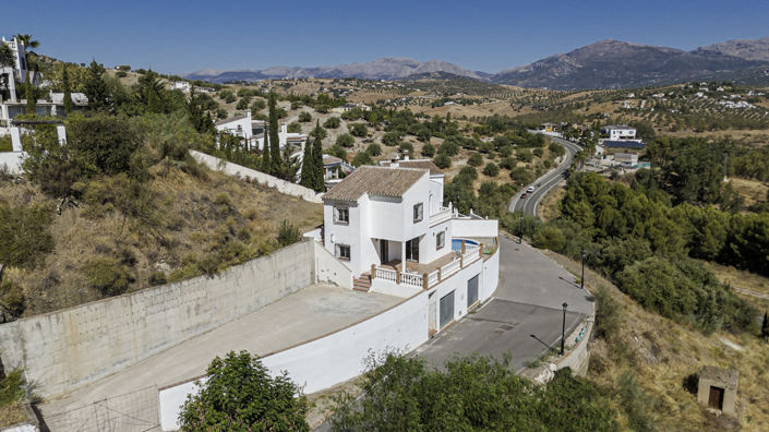 Image No.38-3 Bed Villa for sale