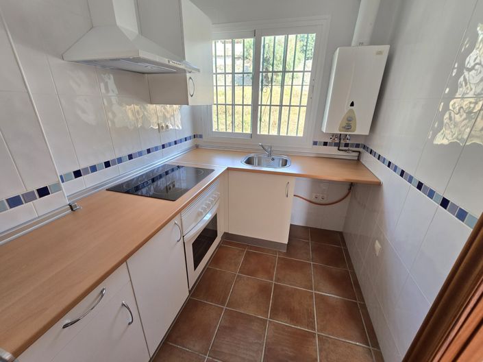 Image No.13-3 Bed Village House for sale