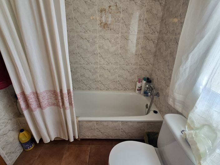 Image No.20-4 Bed Village House for sale