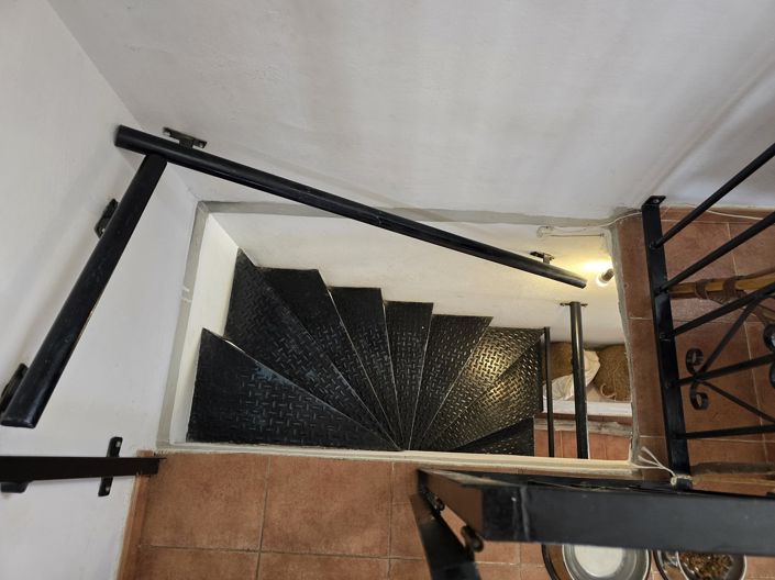 Image No.25-4 Bed Village House for sale