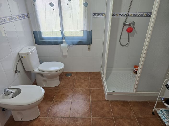 Image No.29-4 Bed Village House for sale