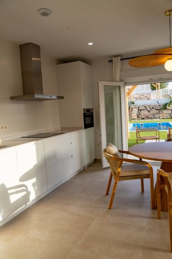 Image No.11-3 Bed Villa for sale