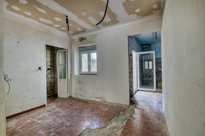 1381-village-house-for-sale-in-periana-48559-