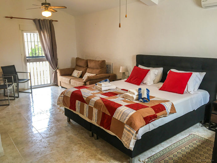 Image No.35-4 Bed Villa for sale