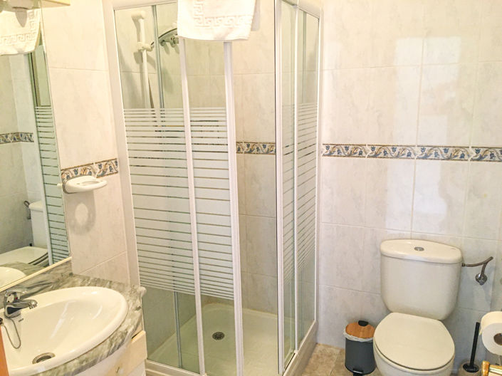 Image No.40-4 Bed Villa for sale