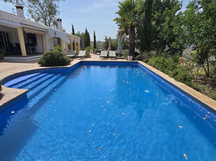 Image No.9-4 Bed Villa for sale