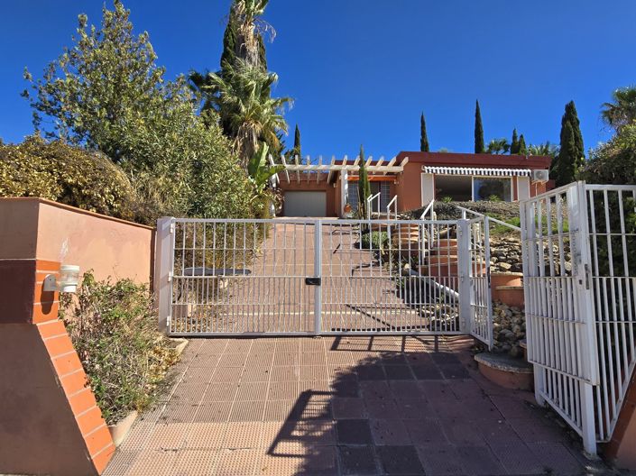 Image No.2-Villa de 2 chambres à vendre à Alcaucín