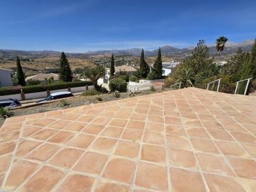 1383-villa-for-sale-in-alcaucin-48828-large