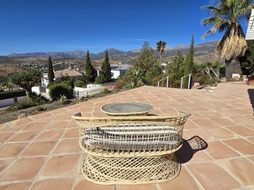 1383-villa-for-sale-in-alcaucin-50011-large