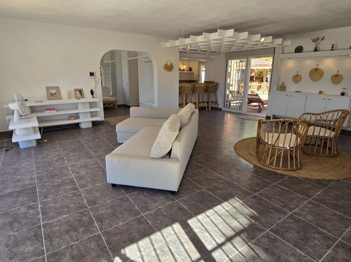 Image No.37-Villa de 2 chambres à vendre à Alcaucín