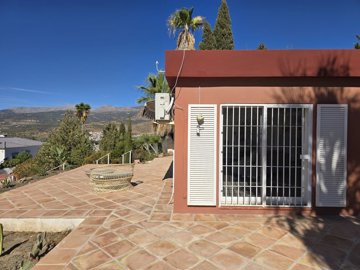 1383-villa-for-sale-in-alcaucin-50009-large