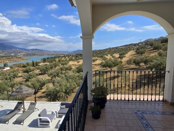 1385-villa-for-sale-in-los-romanes-49074-larg