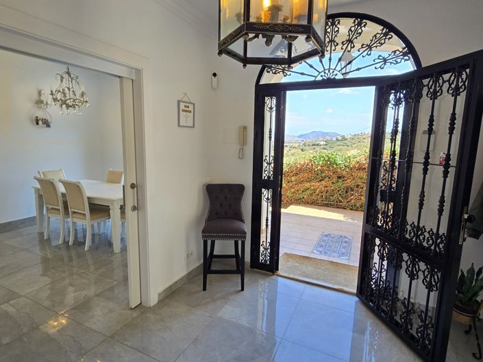 Image No.24-Villa de 4 chambres à vendre à Los Romanes