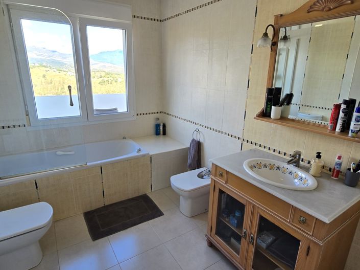 Image No.51-Villa de 4 chambres à vendre à Los Romanes