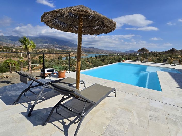 Image No.11-Villa de 4 chambres à vendre à Los Romanes