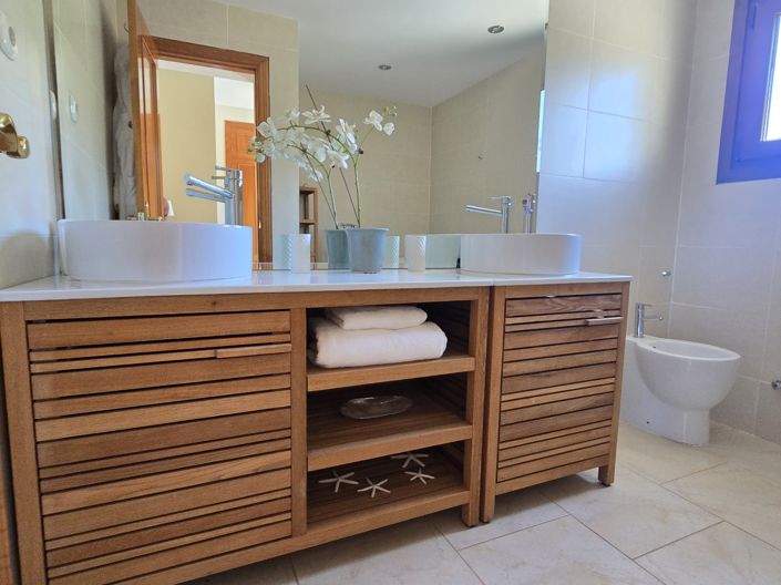 Image No.39-6 Bed Villa for sale