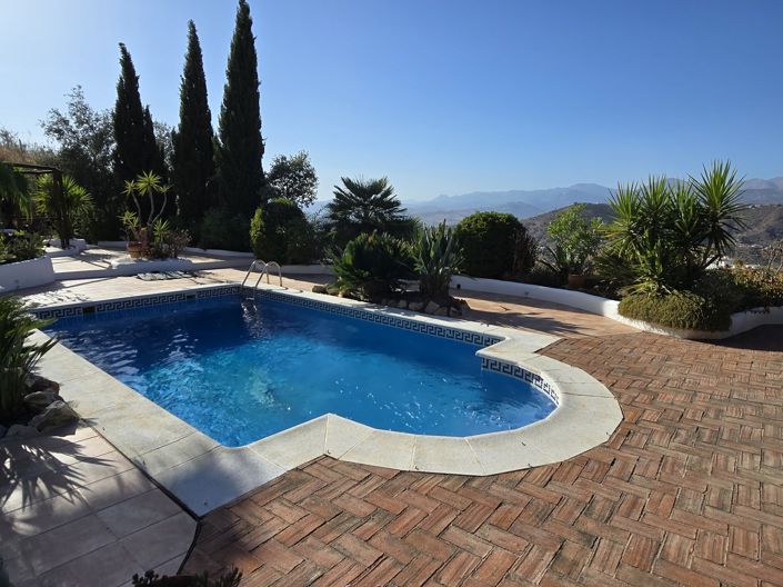 Image No.10-Villa de 5 chambres à vendre à Canillas de Aceituno