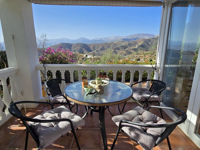 Image No.5-Villa de 5 chambres à vendre à Canillas de Aceituno