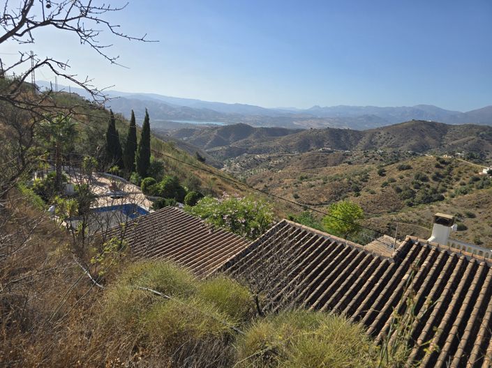 Image No.6-Villa de 5 chambres à vendre à Canillas de Aceituno