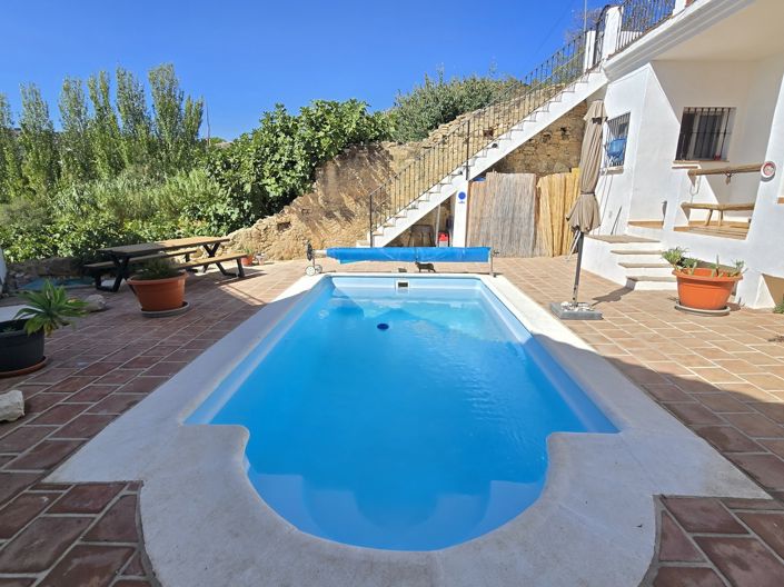 Image No.3-Villa de 2 chambres à vendre à Periana