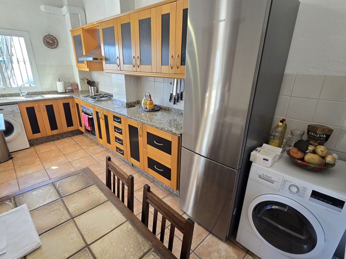 Image No.8-2 Bed Villa for sale