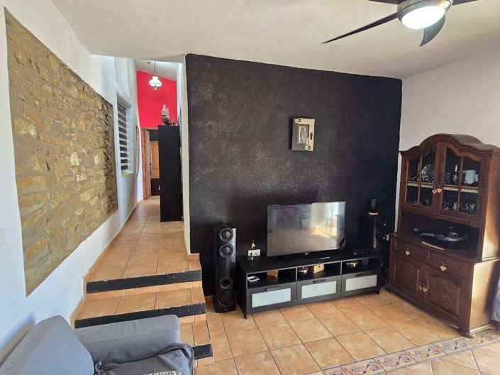 Image No.12-2 Bed Villa for sale