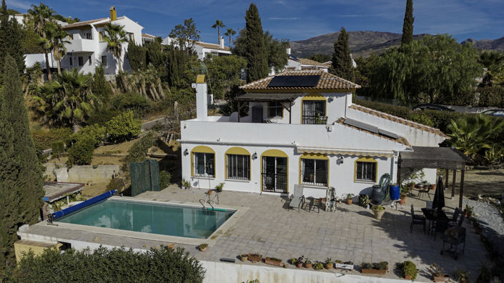 Image No.10-3 Bed Villa for sale