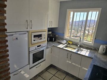 1393-villa-for-sale-in-vinuela-49701-large